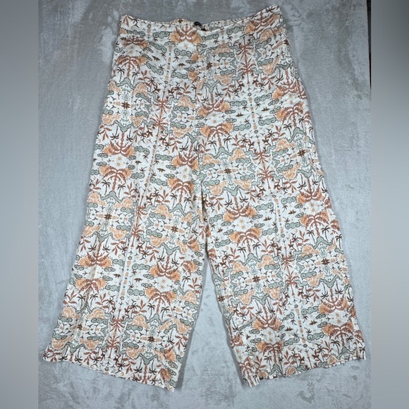 Tahari 100% Linen White Wide Leg Tropical Palm Cropped Lagenlook Pants Size XL - Picture 1 of 15